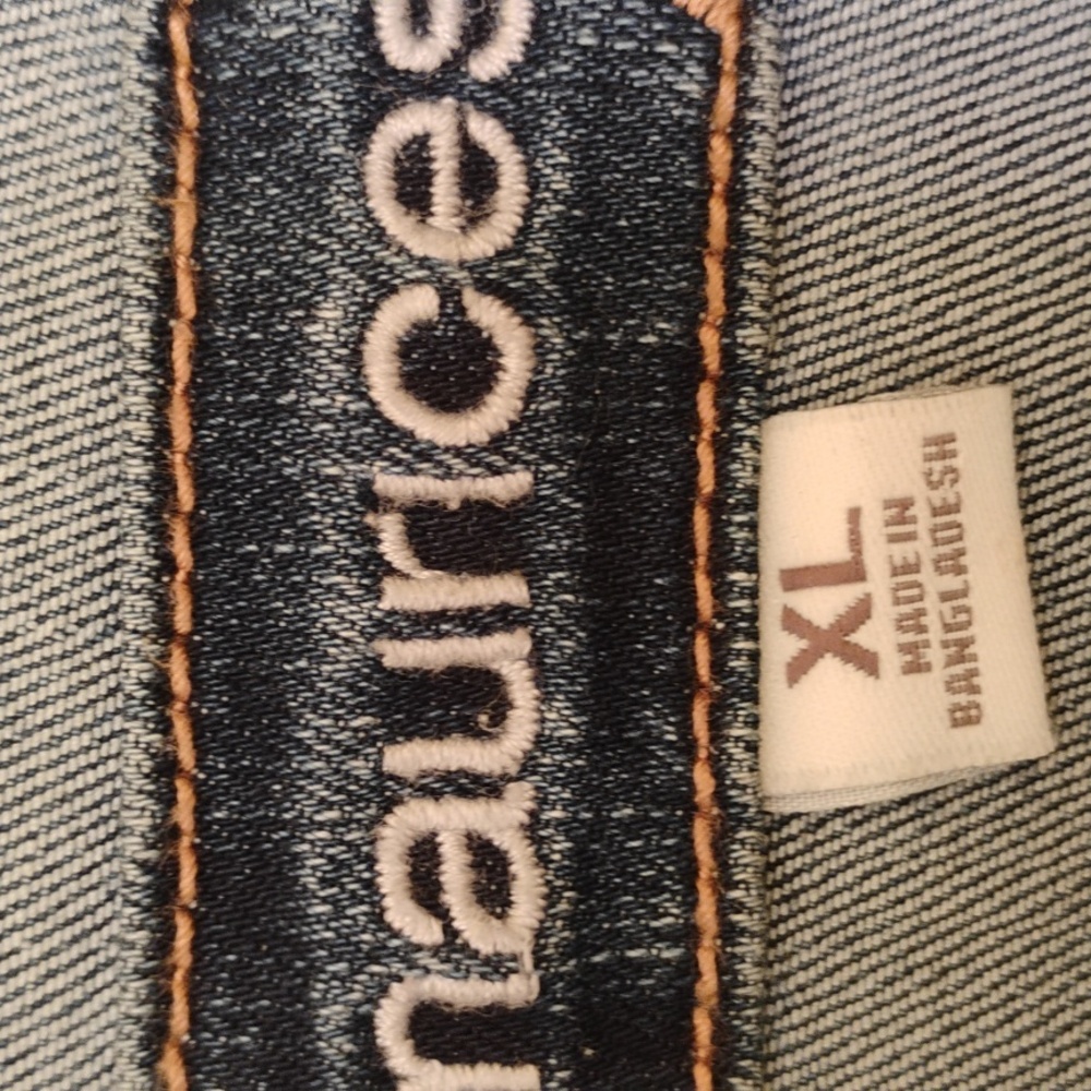 Jean jacket - Picture 2 of 3